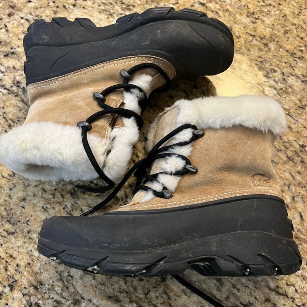 womens winter sorel boots size 6